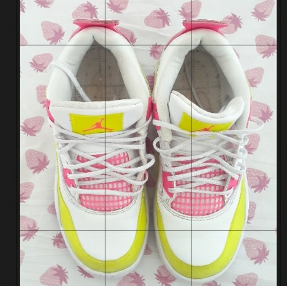 Jordan Other - Nike Air Jordan Retro 4